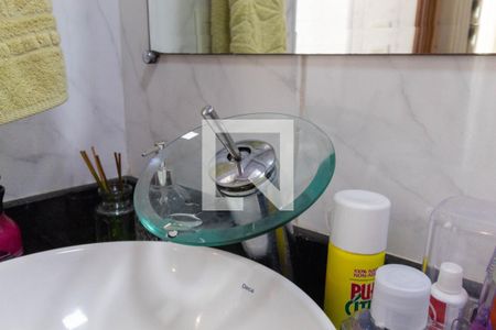 Casa para alugar com 250m², 4 quartos e 6 vagasBanheiro - torneira