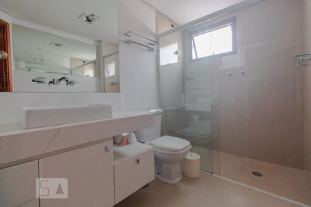 Apartamento à venda com 189m², 4 quartos e 2 vagasBanheiro do quarto 2