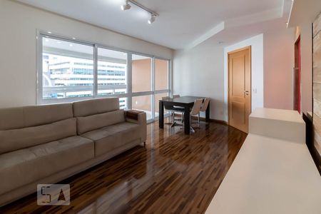 Sala de apartamento para alugar com 3 quartos, 96m² em Vila Olímpia, São Paulo