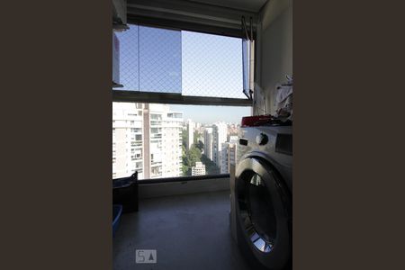 Apartamento à venda com 70m², 1 quarto e 1 vagaÁrea de serviço