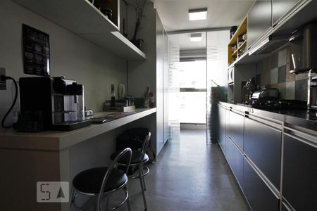Apartamento à venda com 70m², 1 quarto e 1 vagaCozinha
