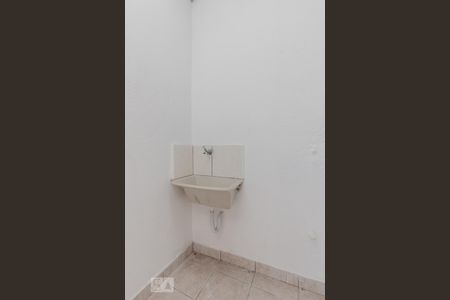 Casa para alugar com 90m², 2 quartos e 1 vagaÁrea de serviço II