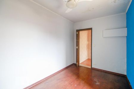 Casa à venda com 300m², 4 quartos e 4 vagas Casa à venda com 300m², 4 quartos e 4 vagasQuarto 4