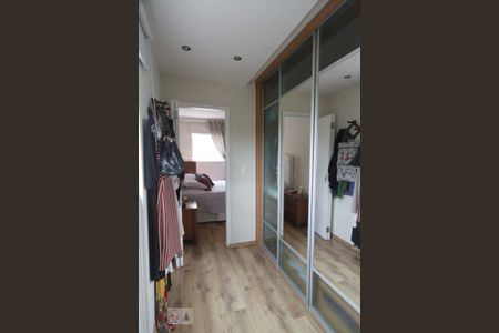 Closet do quarto 1 de apartamento para alugar com 2 quartos, 80m² em City América, São Paulo