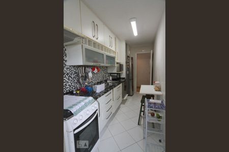 Apartamento para alugar com 80m², 2 quartos e 1 vaga Apartamento para alugar com 80m², 2 quartos e 1 vagaCozinha