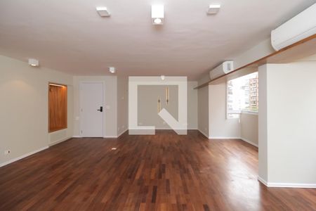 Sala de apartamento para alugar com 2 quartos, 130m² em Moema, São Paulo
