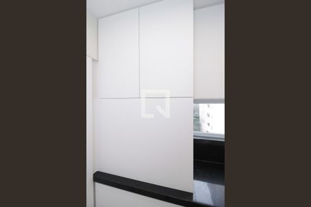 Apartamento para alugar com 130m², 2 quartos e 1 vagaÁrea de Serviço - Armários