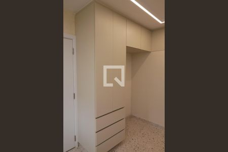 Apartamento para alugar com 130m², 2 quartos e 1 vagaCozinha - Armários
