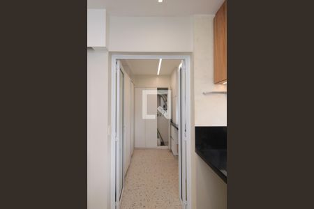 Apartamento para alugar com 130m², 2 quartos e 1 vagaÁrea de Serviço