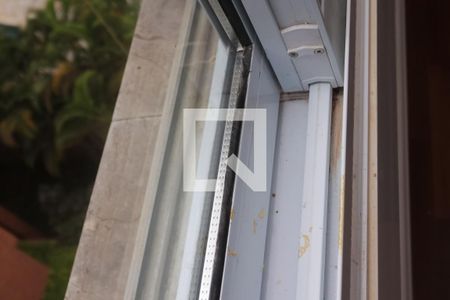 Apartamento para alugar com 130m², 2 quartos e 1 vagaQuarto - Janela Anti - Ruído