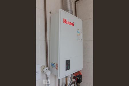 Apartamento à venda com 209m², 3 quartos e 3 vagas Apartamento à venda com 209m², 3 quartos e 3 vagasÁrea de serviço