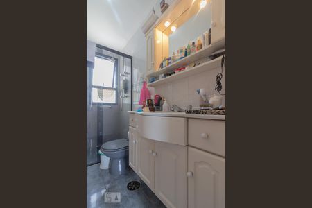 Banheiro de apartamento à venda com 3 quartos, 209m² em Vila Monumento, São Paulo