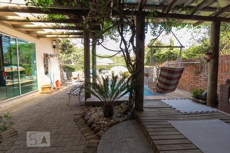Casa à venda com 350m², 4 quartos e 3 vagas Casa à venda com 350m², 4 quartos e 3 vagasJardim
