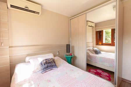 Casa à venda com 350m², 4 quartos e 3 vagas Casa à venda com 350m², 4 quartos e 3 vagasquarto 3