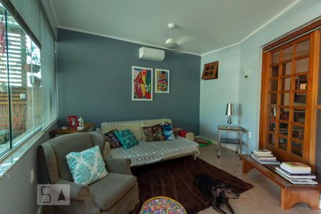 sala 3 de casa à venda com 4 quartos, 350m² em Jardim Itu Sabará, Porto Alegre