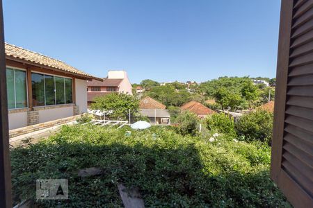 Casa à venda com 350m², 4 quartos e 3 vagas Casa à venda com 350m², 4 quartos e 3 vagasvista quarto 2 - suíte