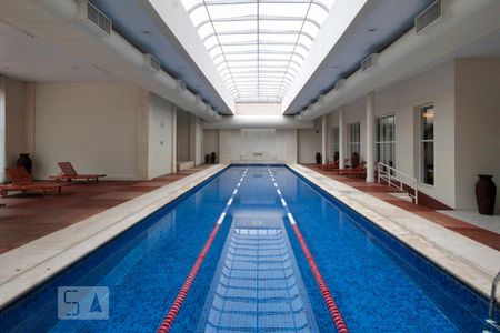 Apartamento para alugar com 105m², 1 quarto e 2 vagasPiscina