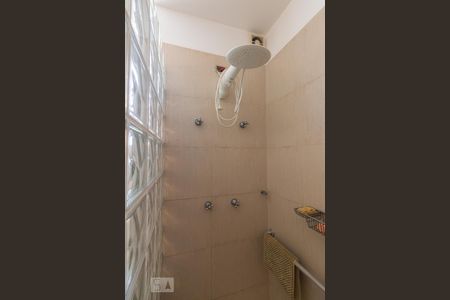 Casa à venda com 600m², 4 quartos e 4 vagasBanheiro - Quarto Suíte 1