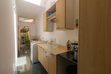 Casa à venda com 600m², 4 quartos e 4 vagasÁrea de Serviço