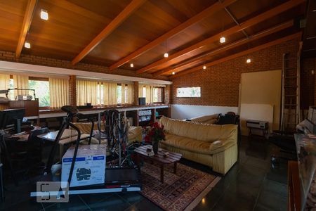 Casa à venda com 600m², 4 quartos e 4 vagasQuarto Suíte 3