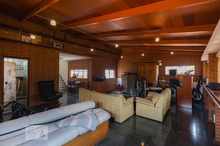 Casa à venda com 600m², 4 quartos e 4 vagasQuarto Suíte 3