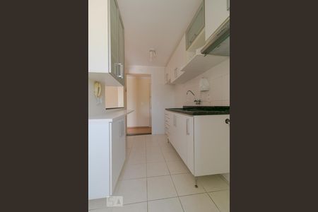 Apartamento para alugar com 66m², 2 quartos e 2 vagas Apartamento para alugar com 66m², 2 quartos e 2 vagasCozinha
