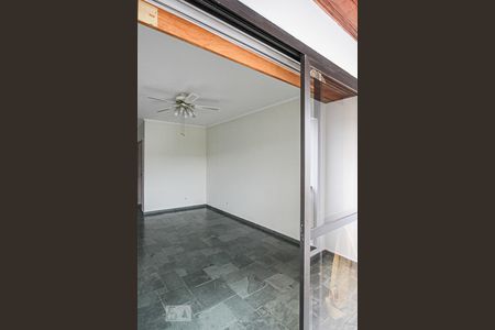 Sacada de apartamento para alugar com 2 quartos, 103m² em Jardim Guarani, Campinas
