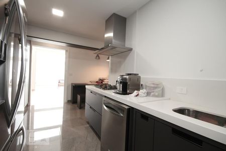 Apartamento para alugar com 213m², 3 quartos e 4 vagasCozinha