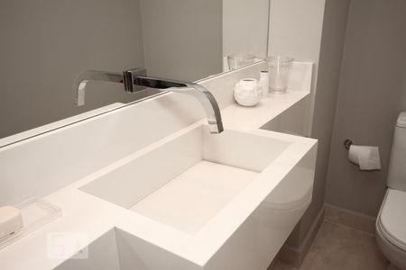 Lavabo de apartamento à venda com 3 quartos, 213m² em Vila Mariana, São Paulo