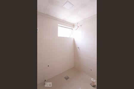 Apartamento à venda com 67m², 2 quartos e sem vagaBanheiro
