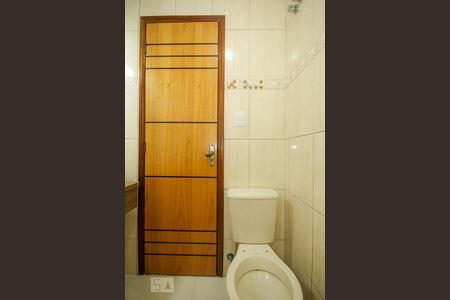 Suite 1 - Banheiro de kitnet/studio para alugar com 3 quartos, 130m² em Copacabana, Rio de Janeiro