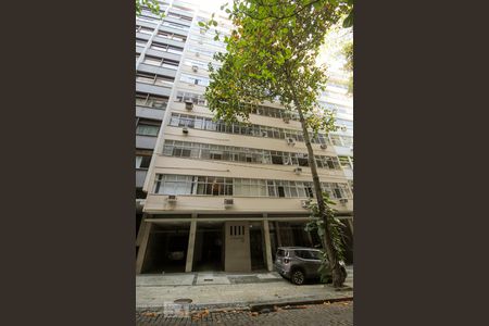 Studio para alugar com 130m², 3 quartos e sem vagaFachada