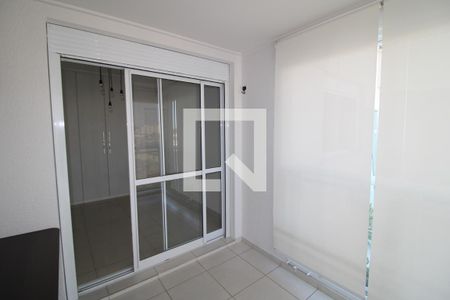 Apartamento para alugar com 74m², 2 quartos e 1 vagaQuarto 2 - Varanda