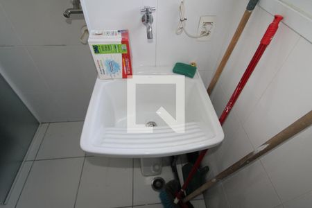 Apartamento para alugar com 74m², 2 quartos e 1 vagaÁrea de Serviço