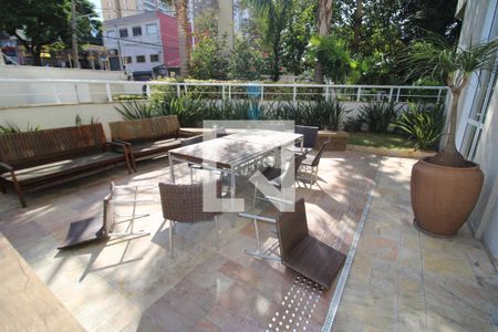 Apartamento para alugar com 74m², 2 quartos e 1 vagaÁrea Comum