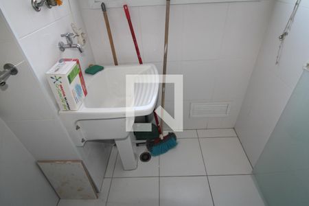 Apartamento para alugar com 74m², 2 quartos e 1 vagaÁrea de Serviço