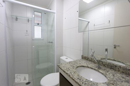 banheiro de apartamento à venda com 3 quartos, 64m² em Jardim Caboré, São Paulo