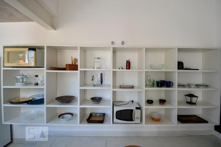 Cozinha de casa para alugar com 2 quartos, 90m² em Sumaré, São Paulo