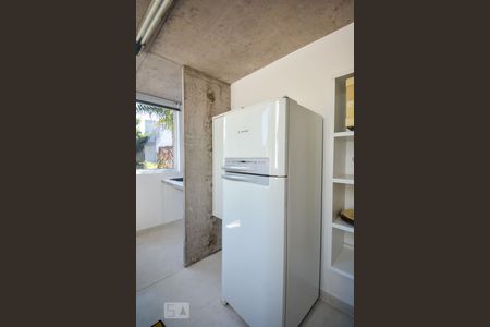 Cozinha de casa para alugar com 2 quartos, 90m² em Sumaré, São Paulo
