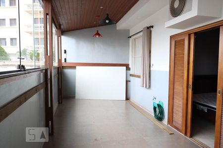 Casa à venda com 172m², 5 quartos e 1 vaga