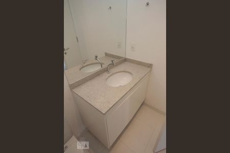 Apartamento à venda com 114m², 3 quartos e 2 vagasBanheiro da Suíte