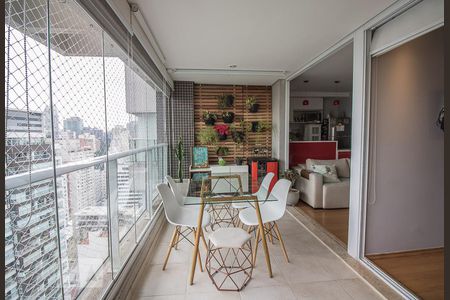 Sala de Jantar de apartamento para alugar com 1 quarto, 52m² em Consolação, São Paulo