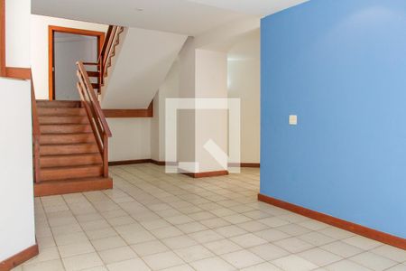 Casa de condomínio à venda com 579m², 5 quartos e 4 vagasSala de Jantar