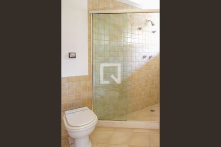 Casa de condomínio à venda com 579m², 5 quartos e 4 vagasBanheiro Quarto 5 suíte