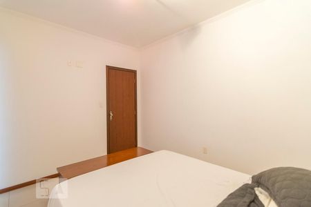 Quarto 1 Suite de apartamento para alugar com 2 quartos, 160m² em Vila Assunção, Santo André