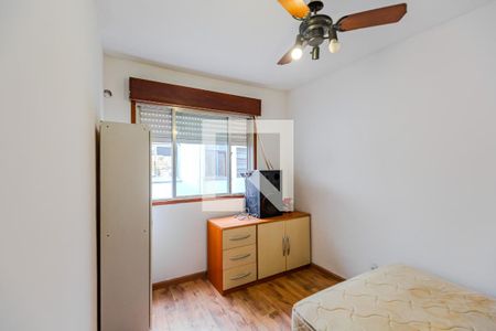 Quarto 1 de apartamento para alugar com 2 quartos, 57m² em Partenon, Porto Alegre