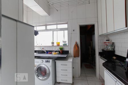 Apartamento à venda com 200m², 3 quartos e 2 vagasÁrea de Serviço