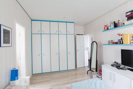 Apartamento à venda com 200m², 3 quartos e 2 vagasSuíte 1