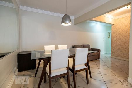 Apartamento para alugar com 76m², 2 quartos e 1 vagaSala