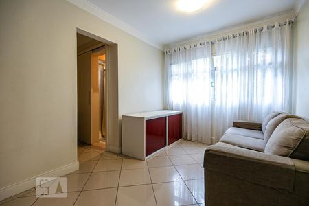 Apartamento para alugar com 76m², 2 quartos e 1 vagaSala